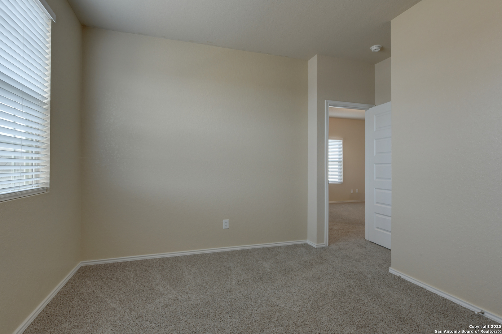 3931 Somers Crest