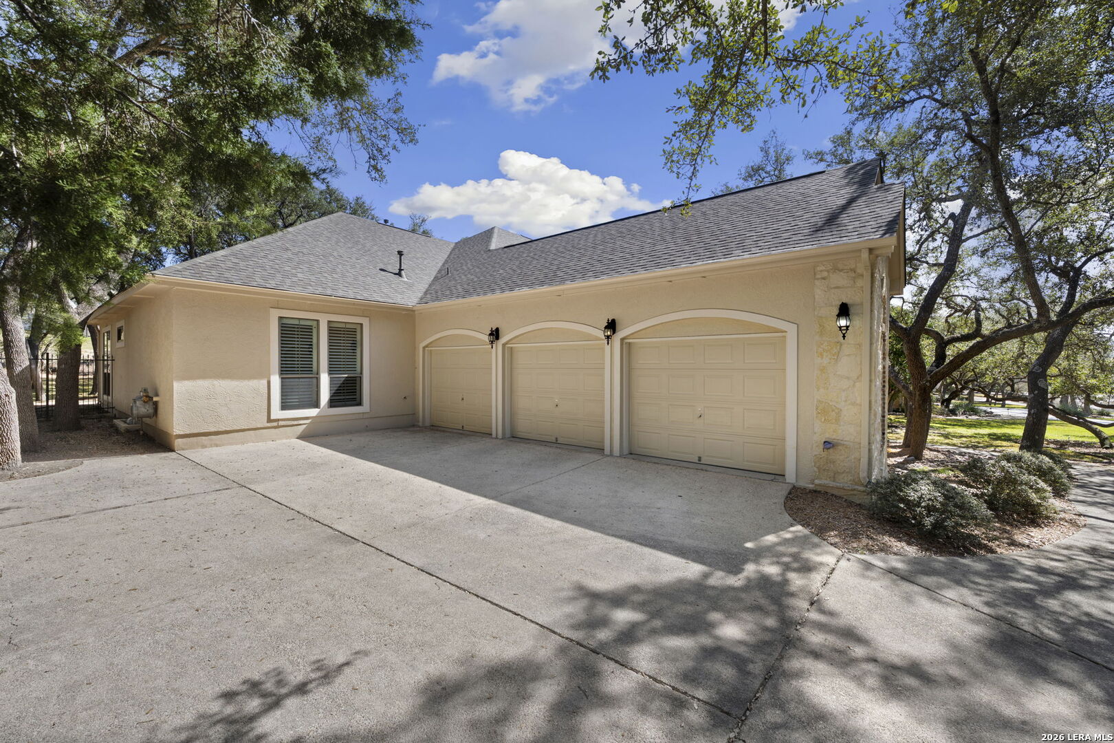27662 Oak Brook Way