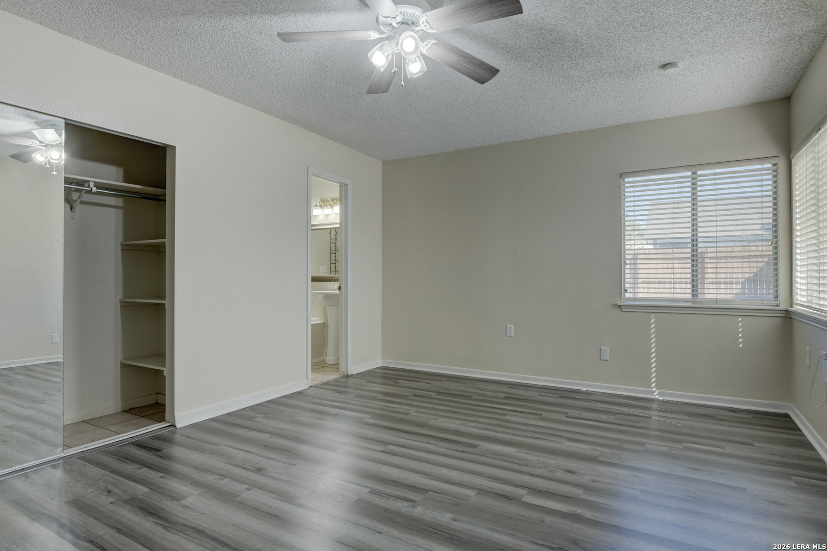 9407 Greens Pt
