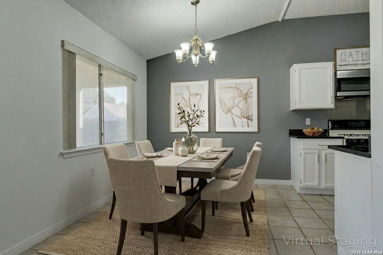 9407 Greens Pt