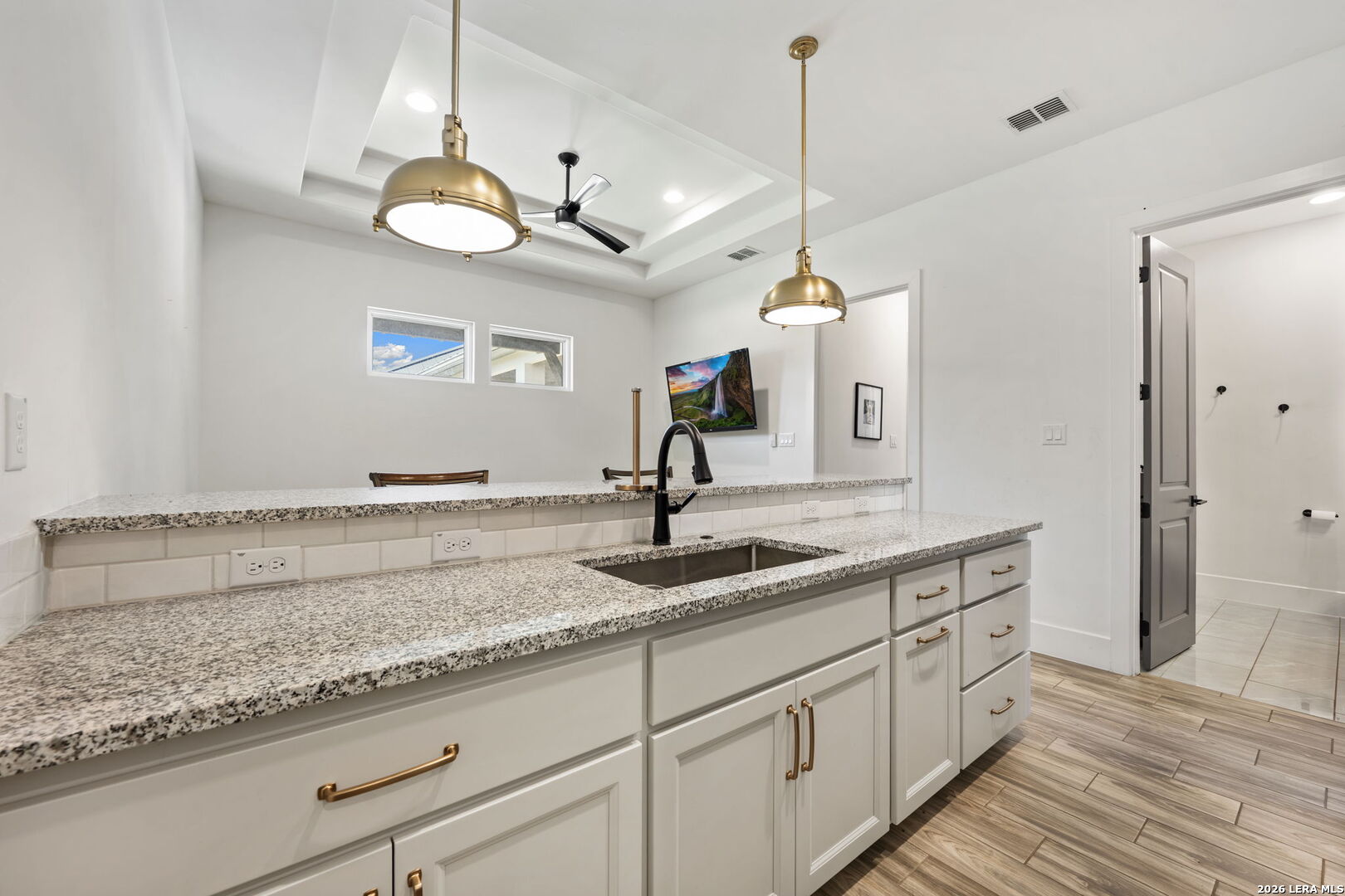 979 Belle Oaks
