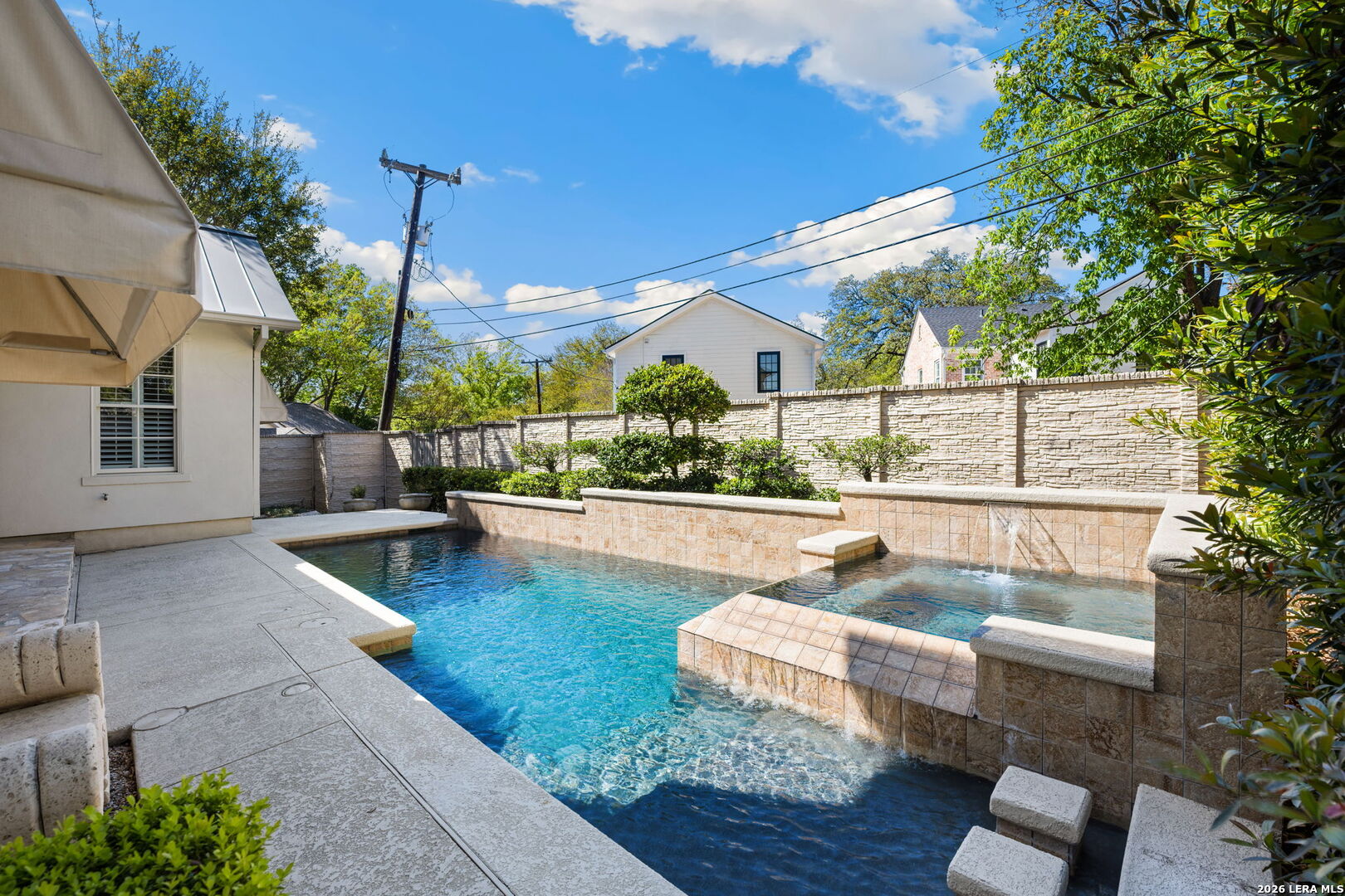 311 Canterbury Hill St