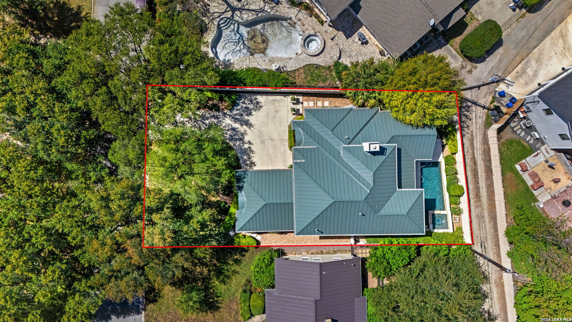 311 Canterbury Hill St