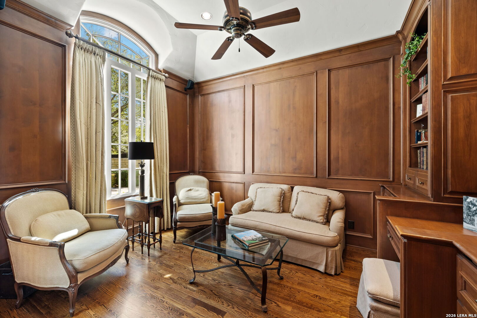 311 Canterbury Hill St