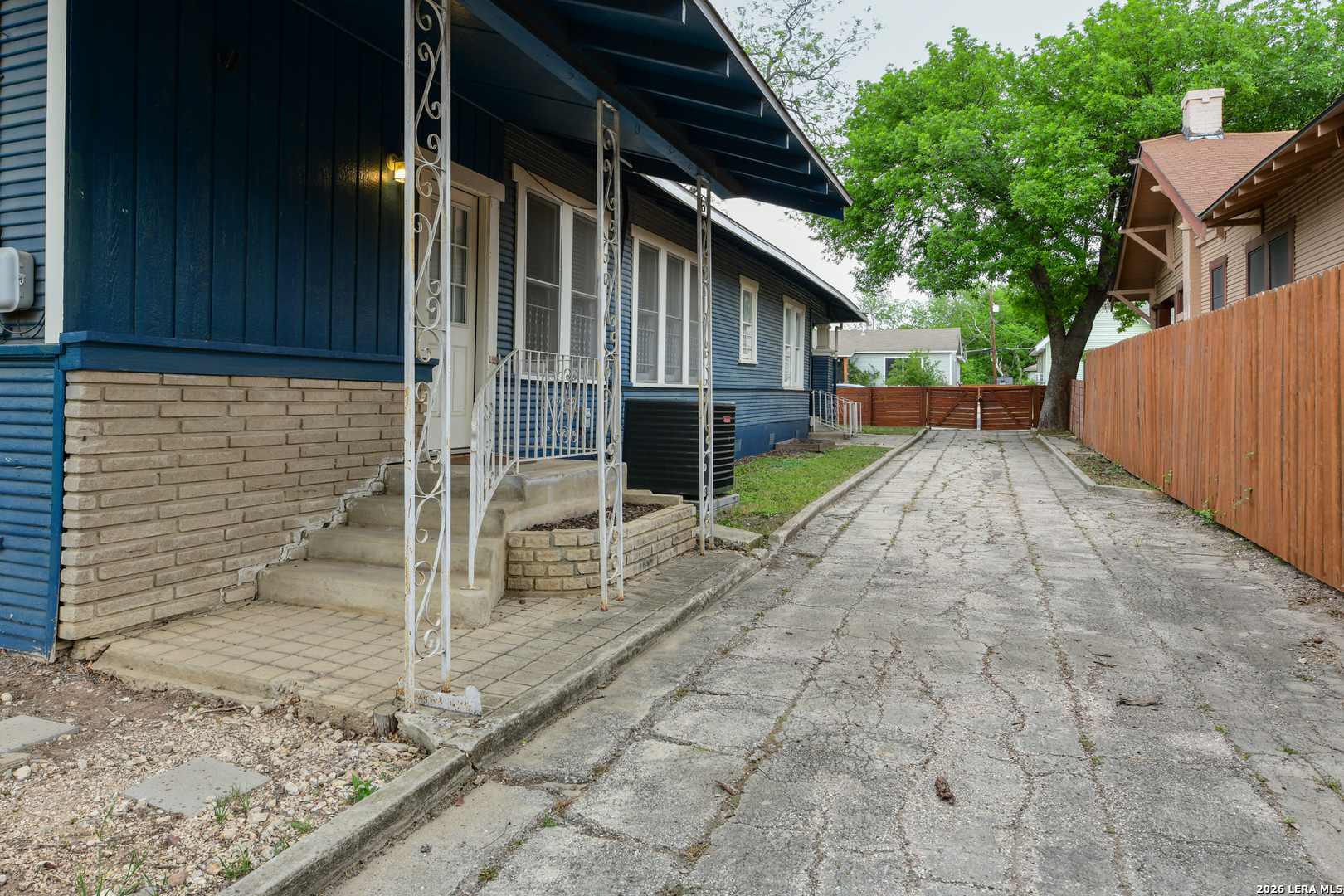 332 Avondale Ave.
