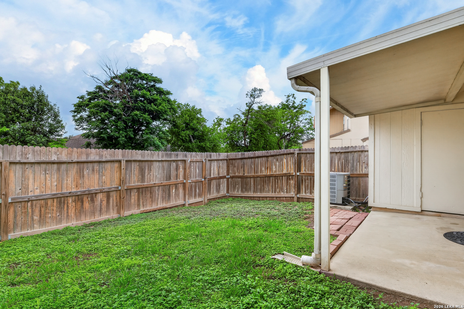 10254 Dover Ridge 806