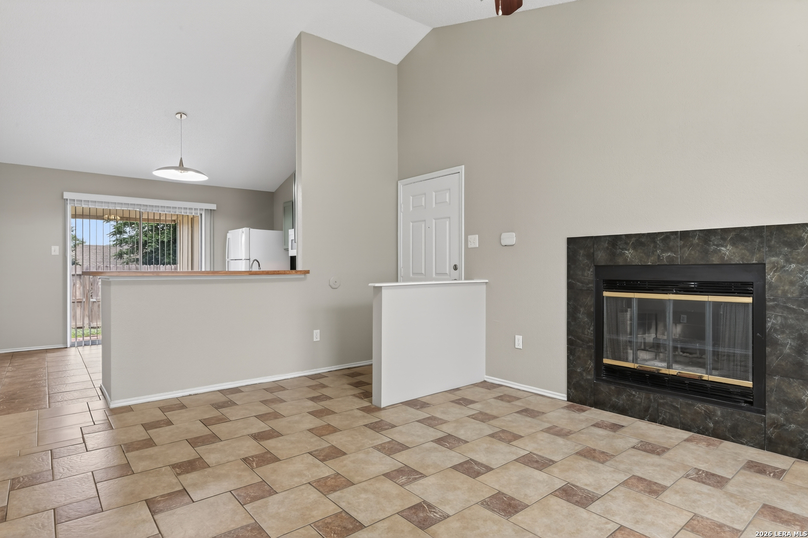 10254 Dover Ridge 806