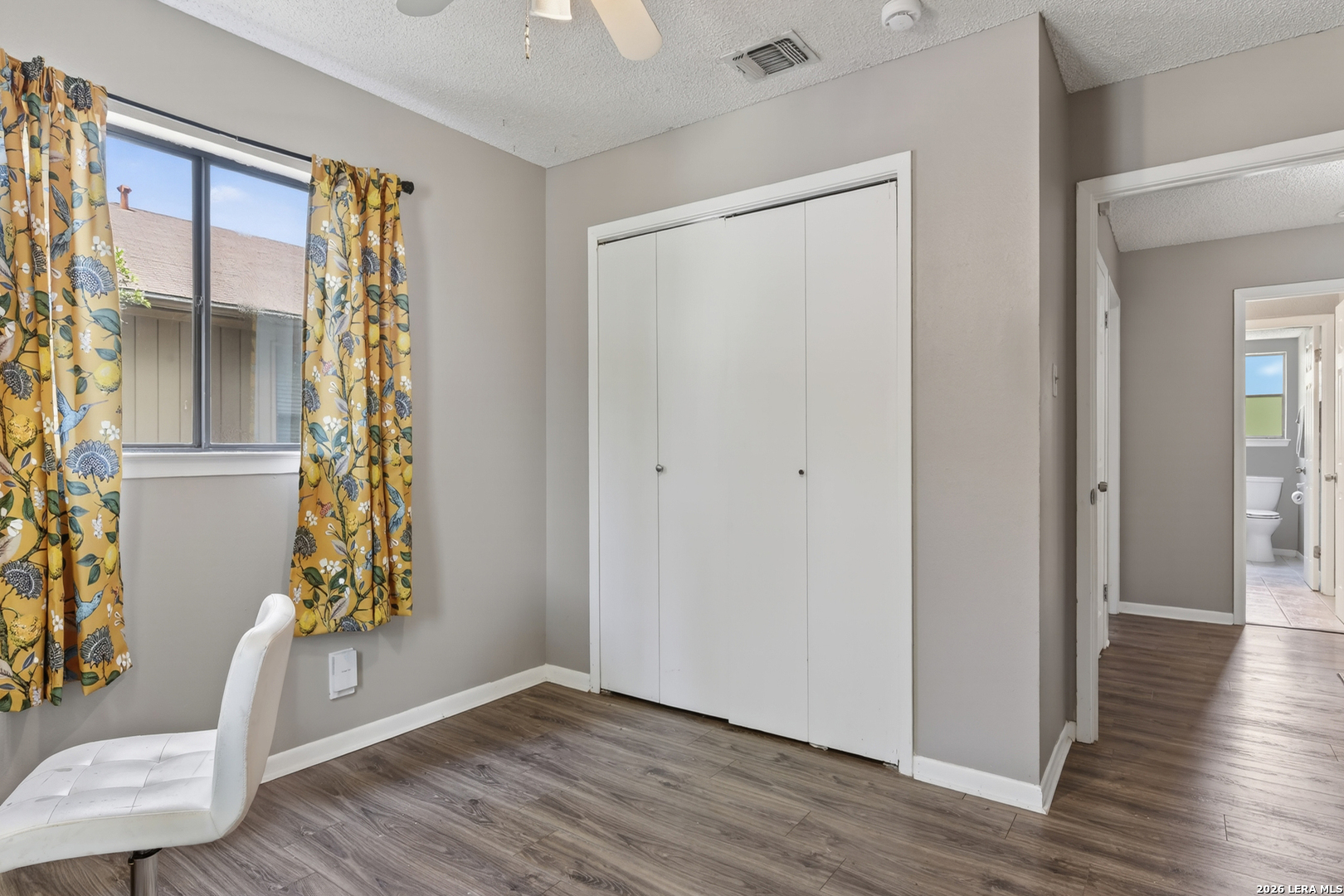 4619 Spotted Oak Woods