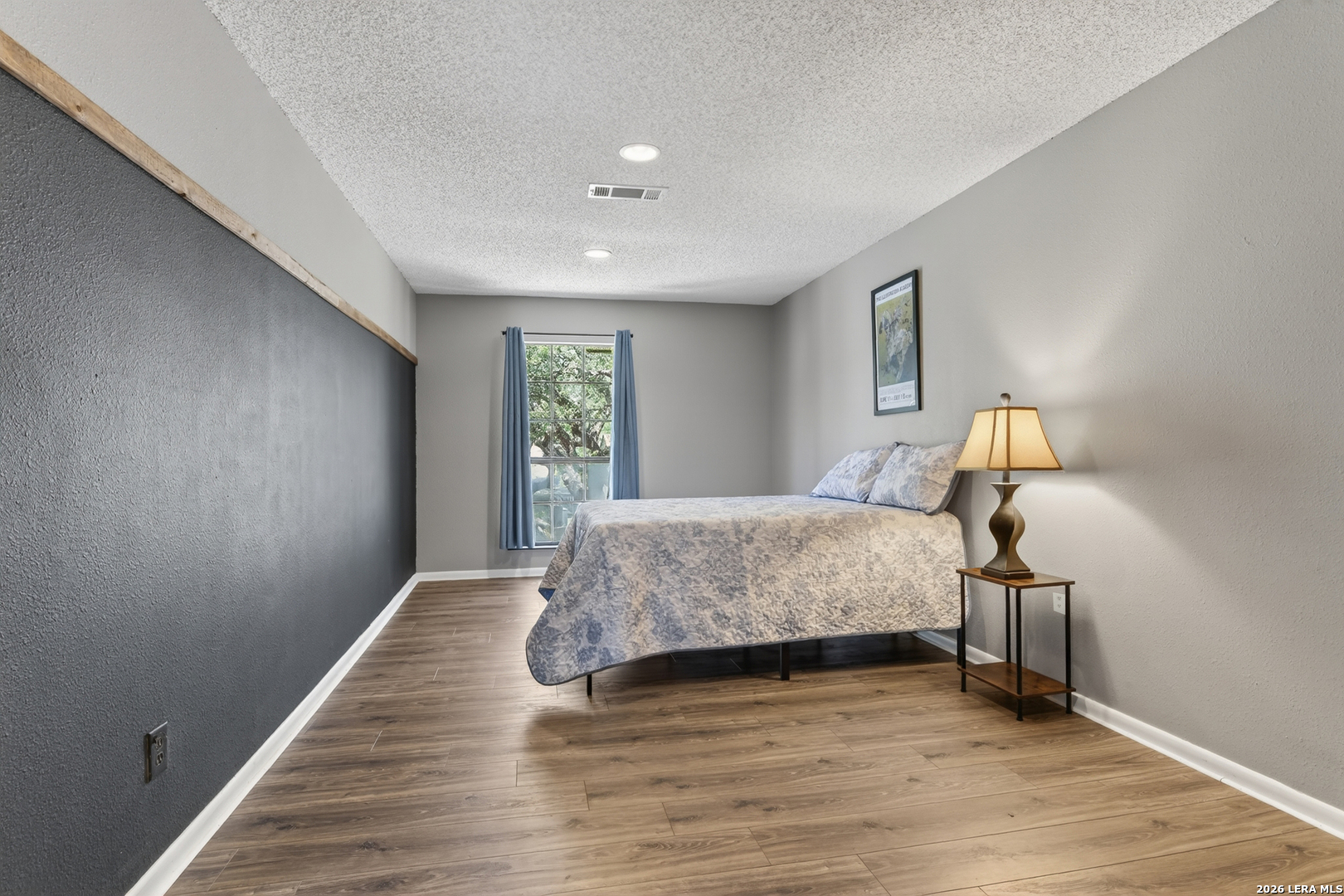 4619 Spotted Oak Woods