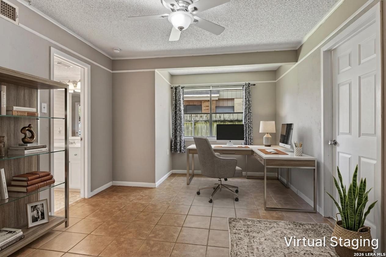 4619 Spotted Oak Woods