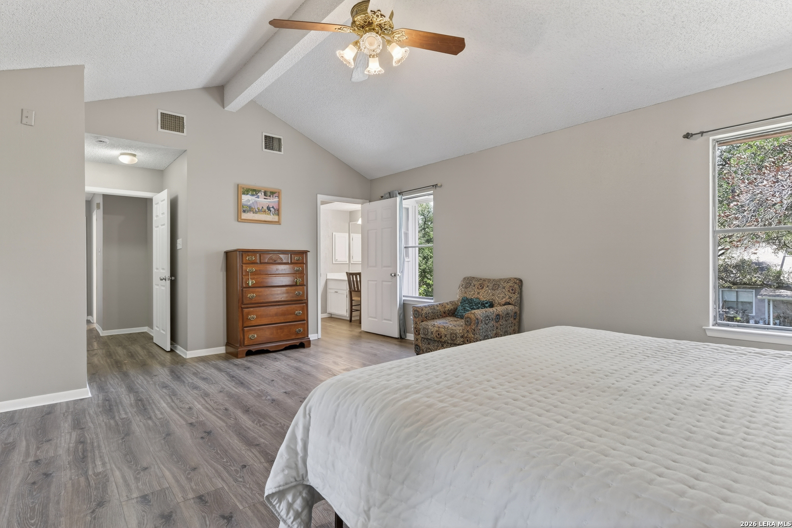 4619 Spotted Oak Woods