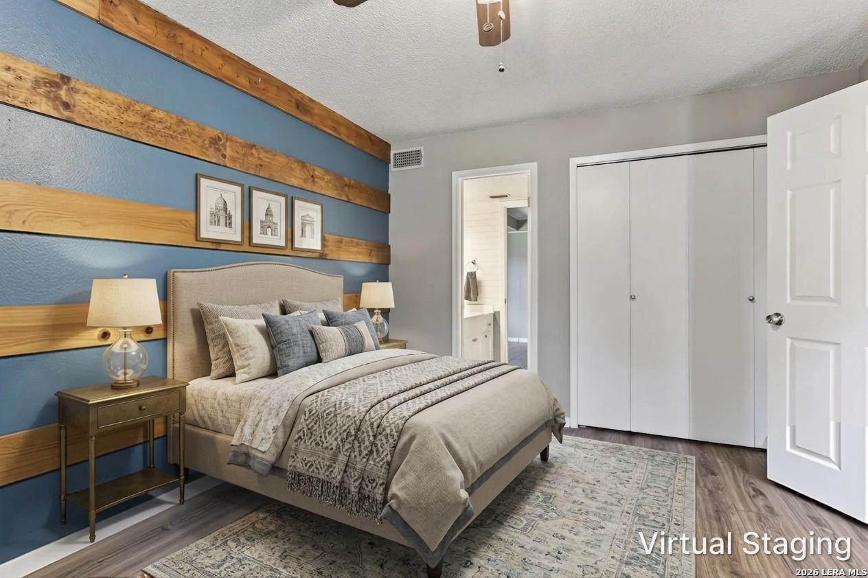 4619 Spotted Oak Woods