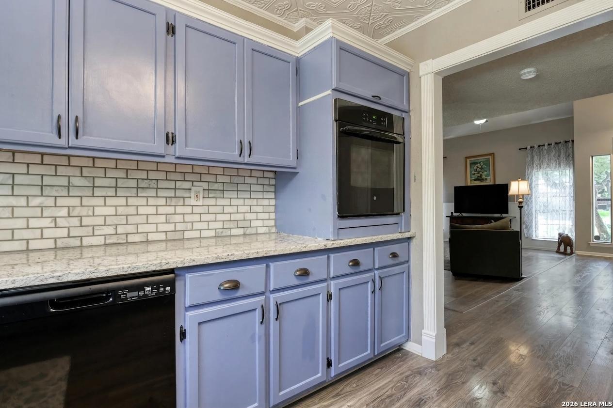 4619 Spotted Oak Woods