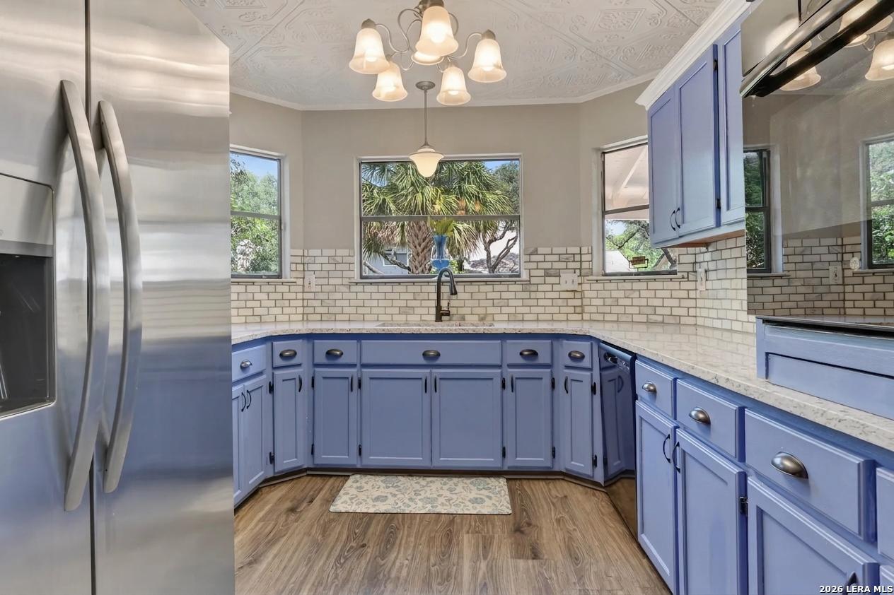 4619 Spotted Oak Woods