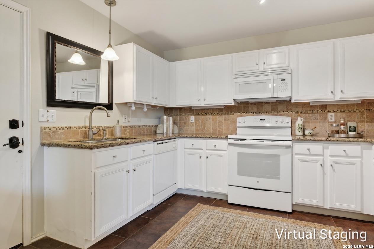 7819 Galaway Bay 7918