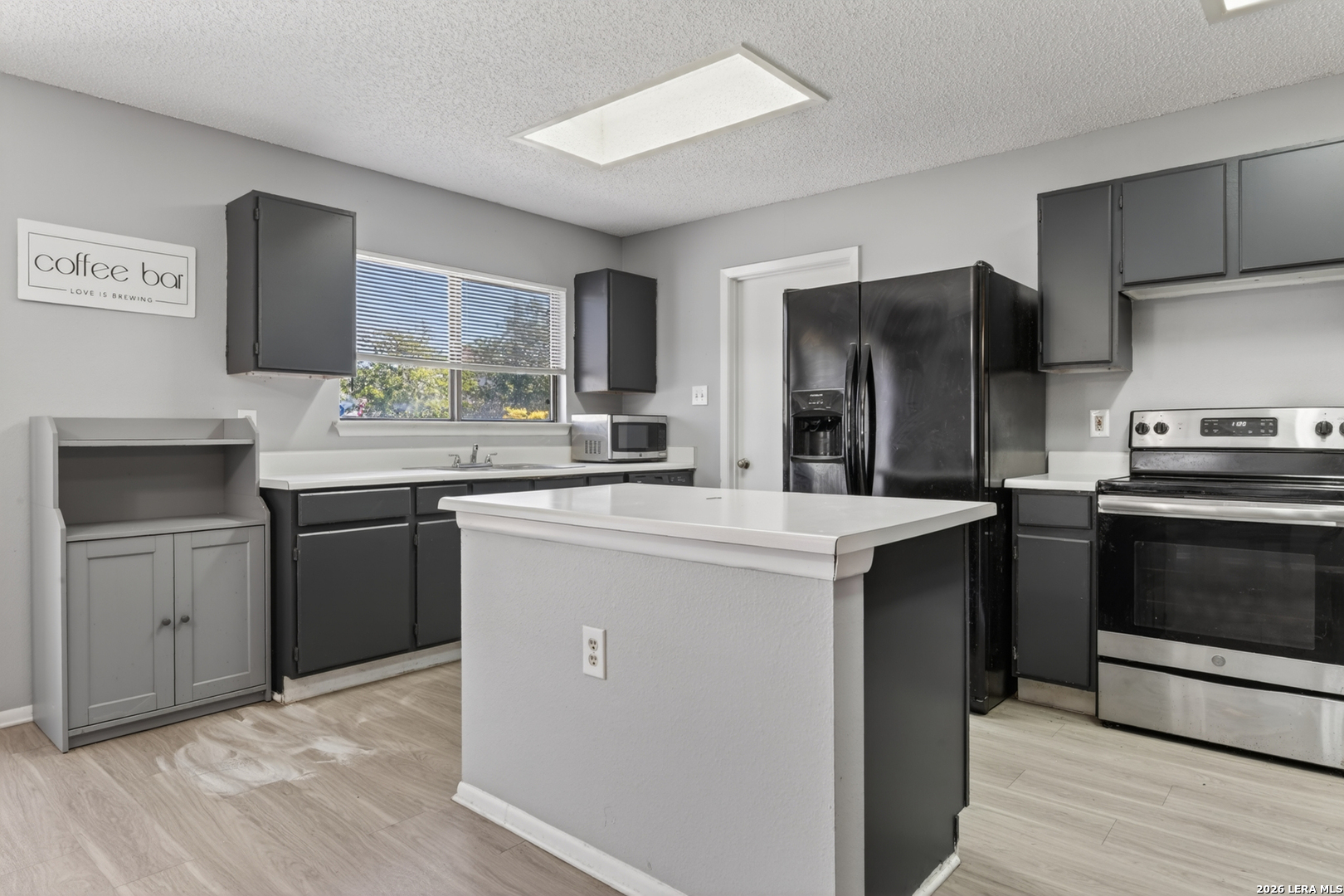 5827 SUMMER FEST DR