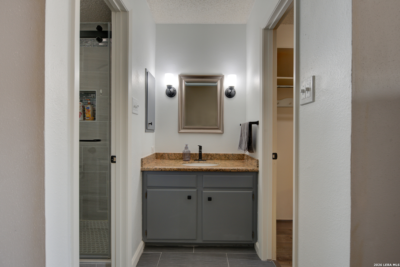 11303 Vance Jackson L2