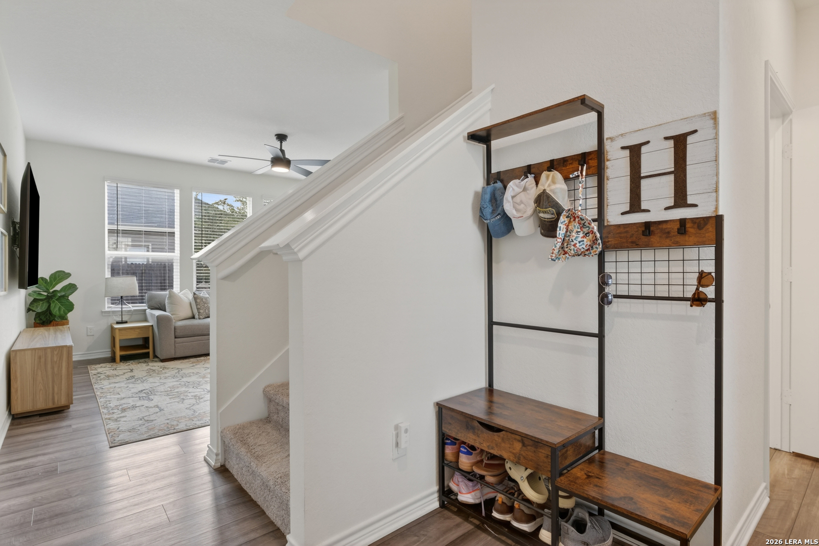 8223 Stoeger Path