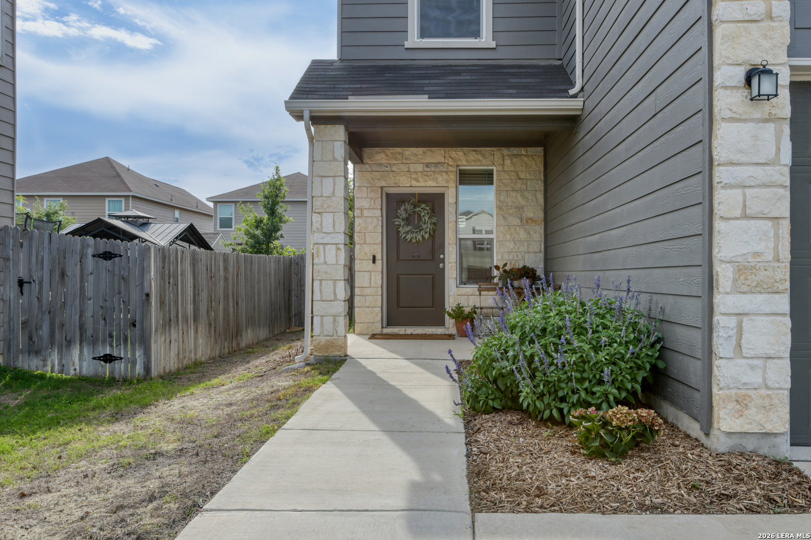 8223 Stoeger Path