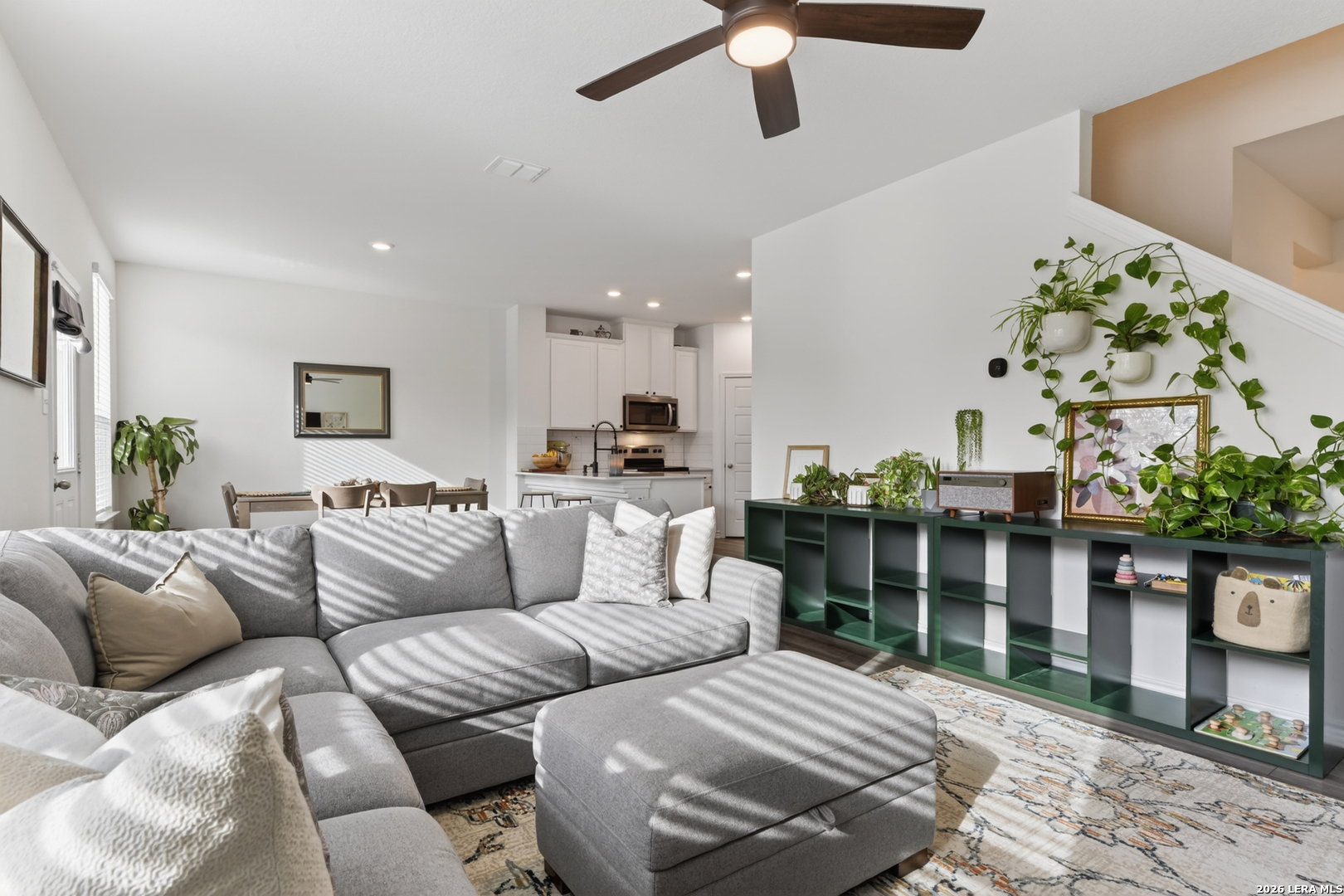 8223 Stoeger Path