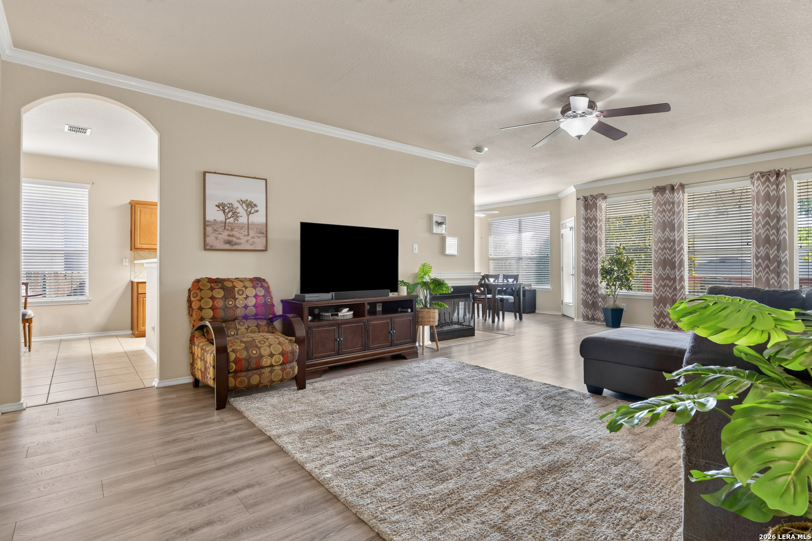 6114 Palmetto Way