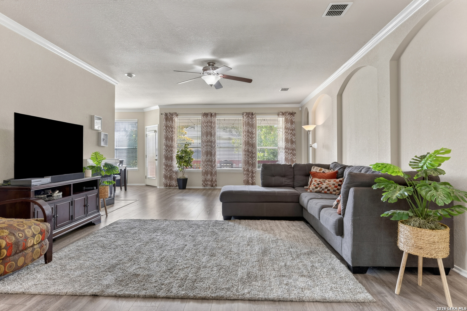 6114 Palmetto Way