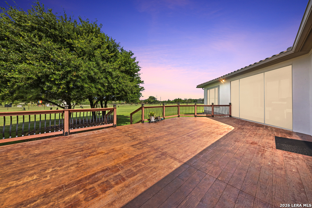 2101 OAK VALLEY DR