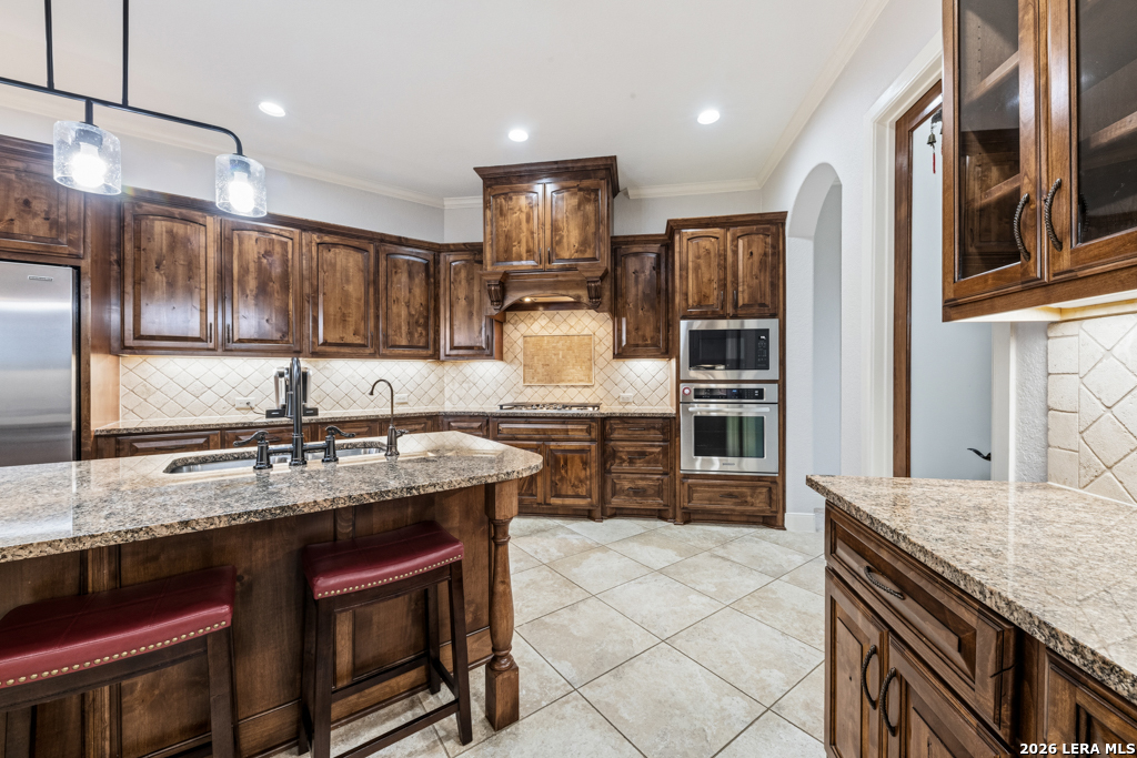 2101 OAK VALLEY DR