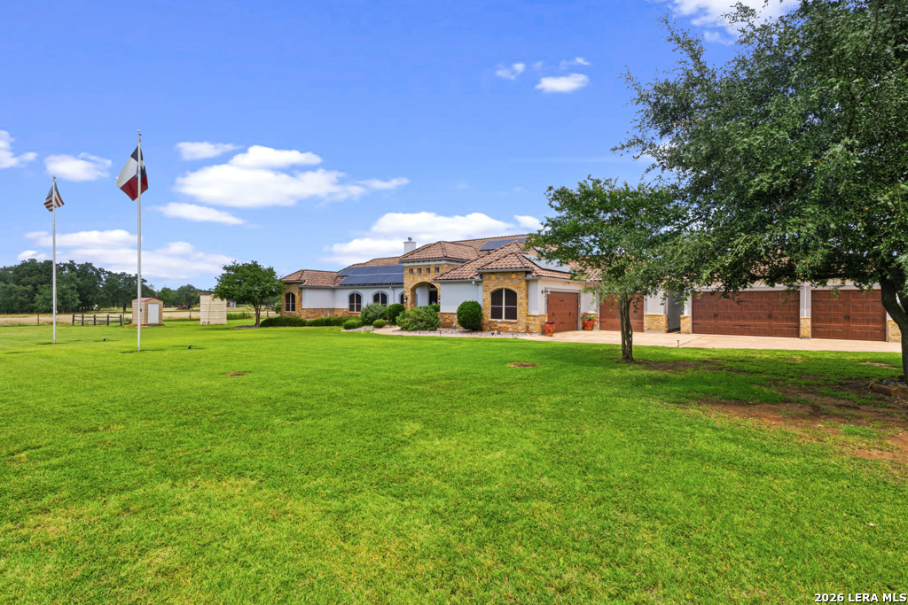 2101 OAK VALLEY DR