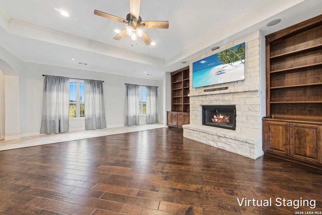 2101 OAK VALLEY DR