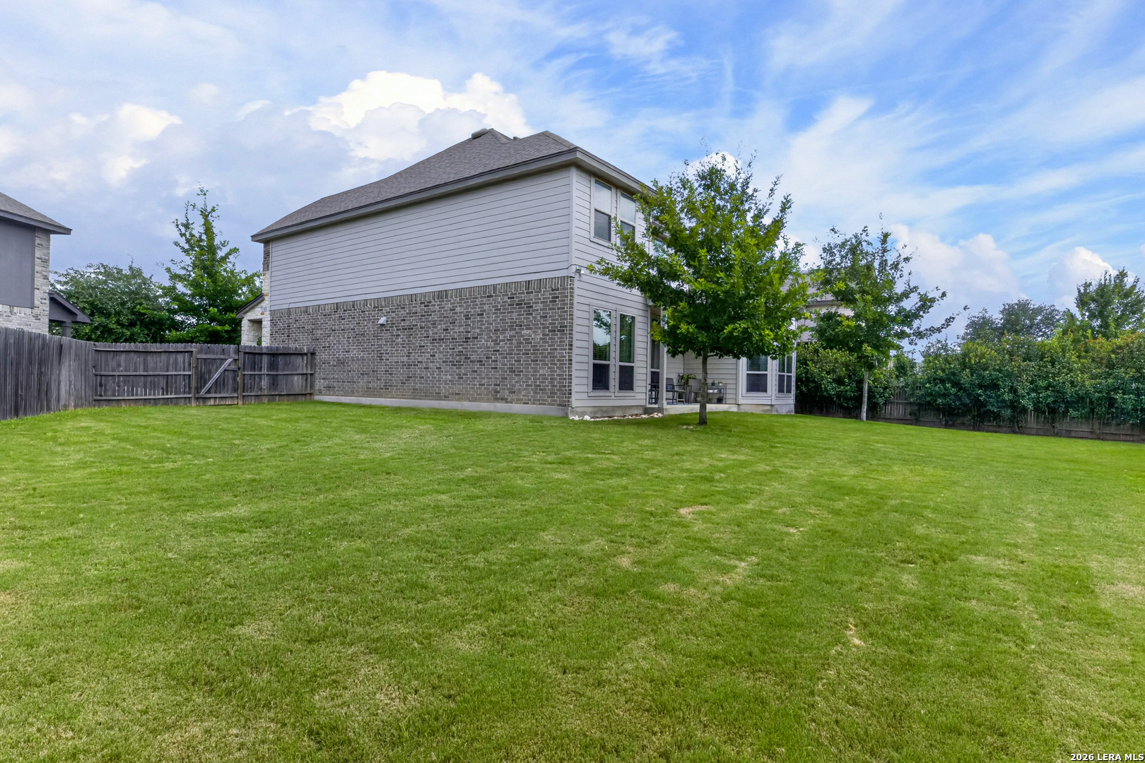27617 FALLS CV