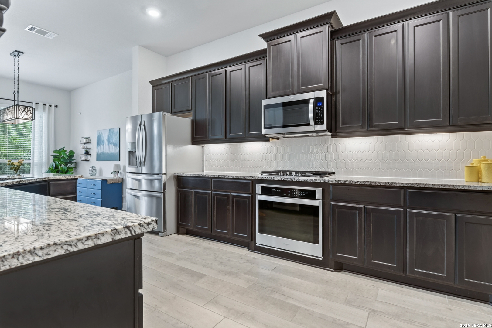 27617 FALLS CV