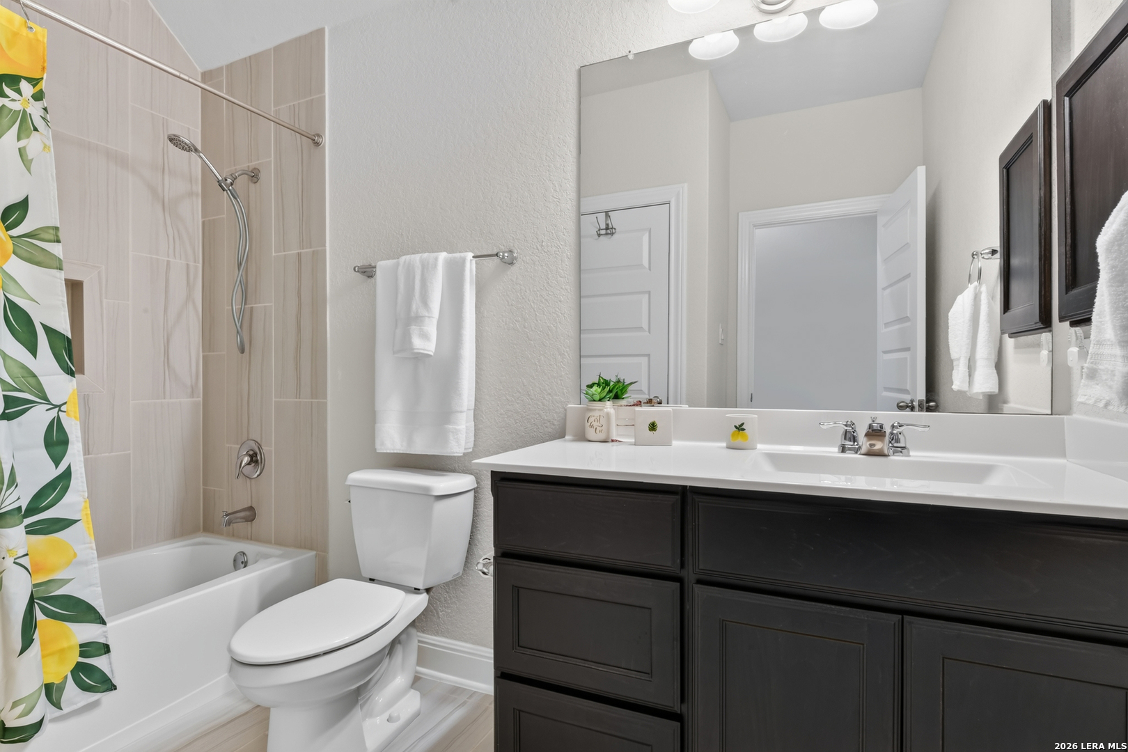 27617 FALLS CV