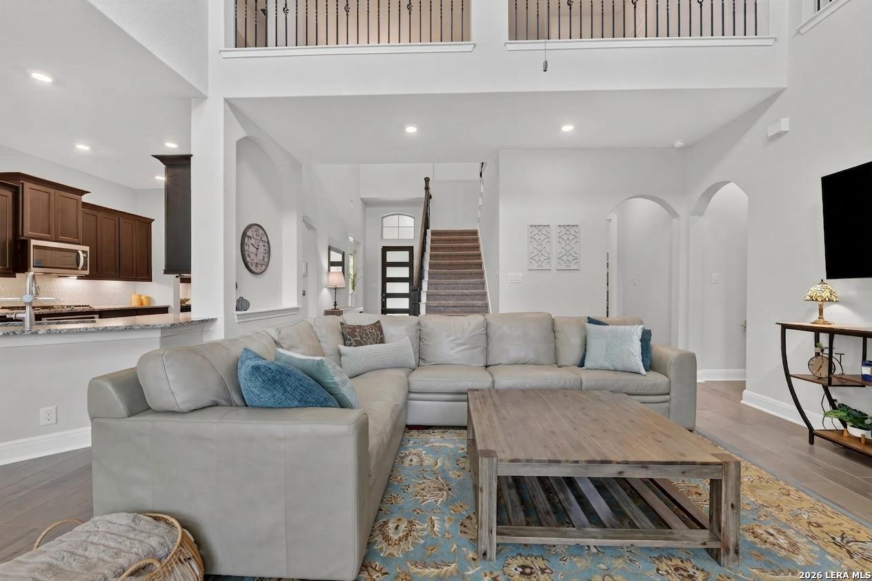 27617 FALLS CV
