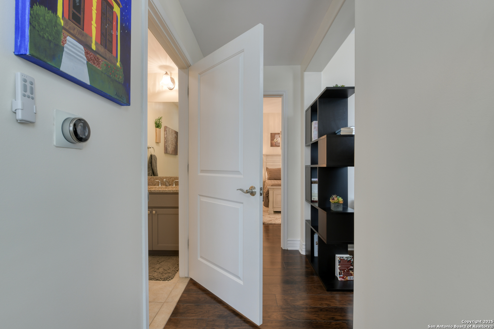 215 N Center St. Unit: 206