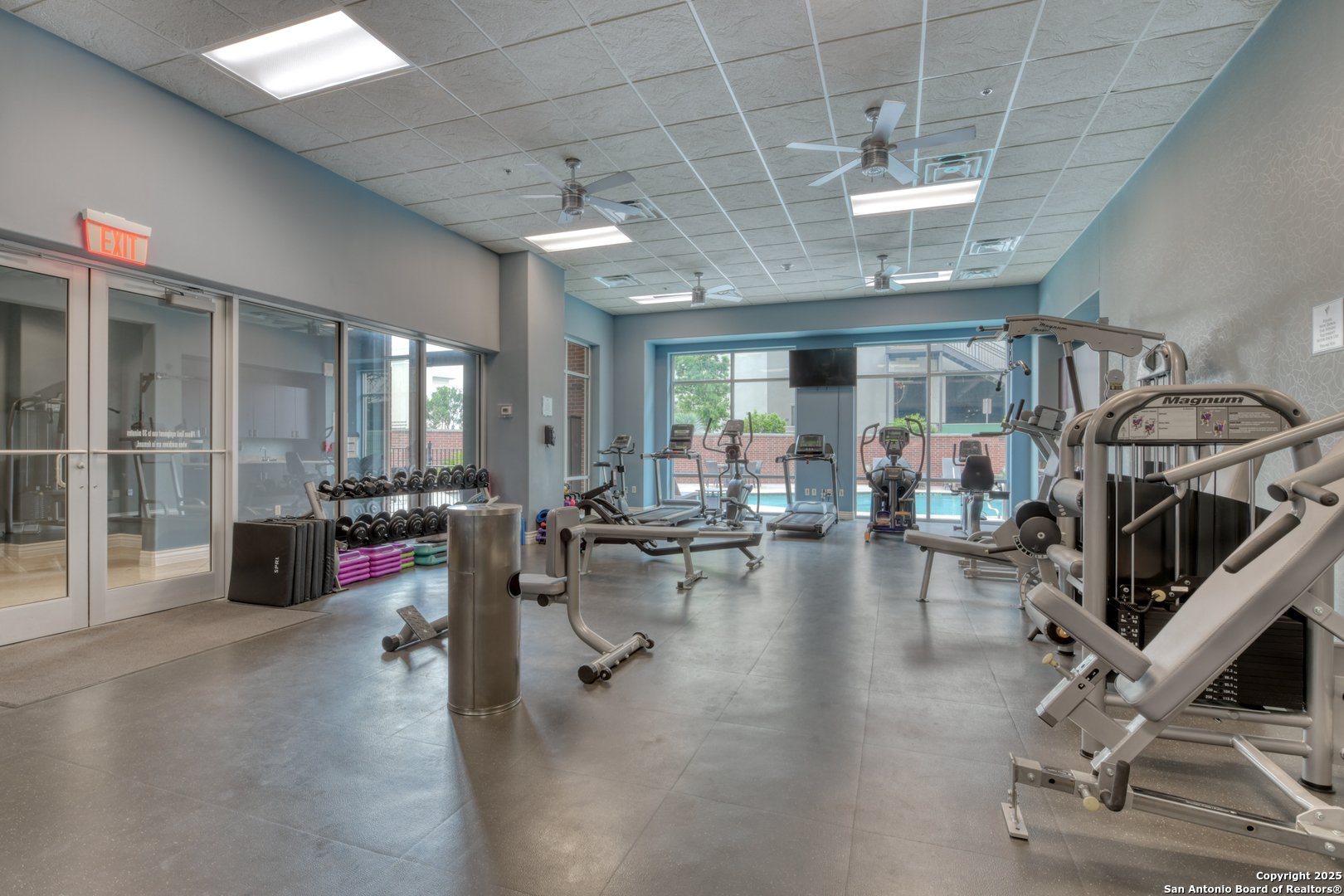 215 N Center St. Unit: 206