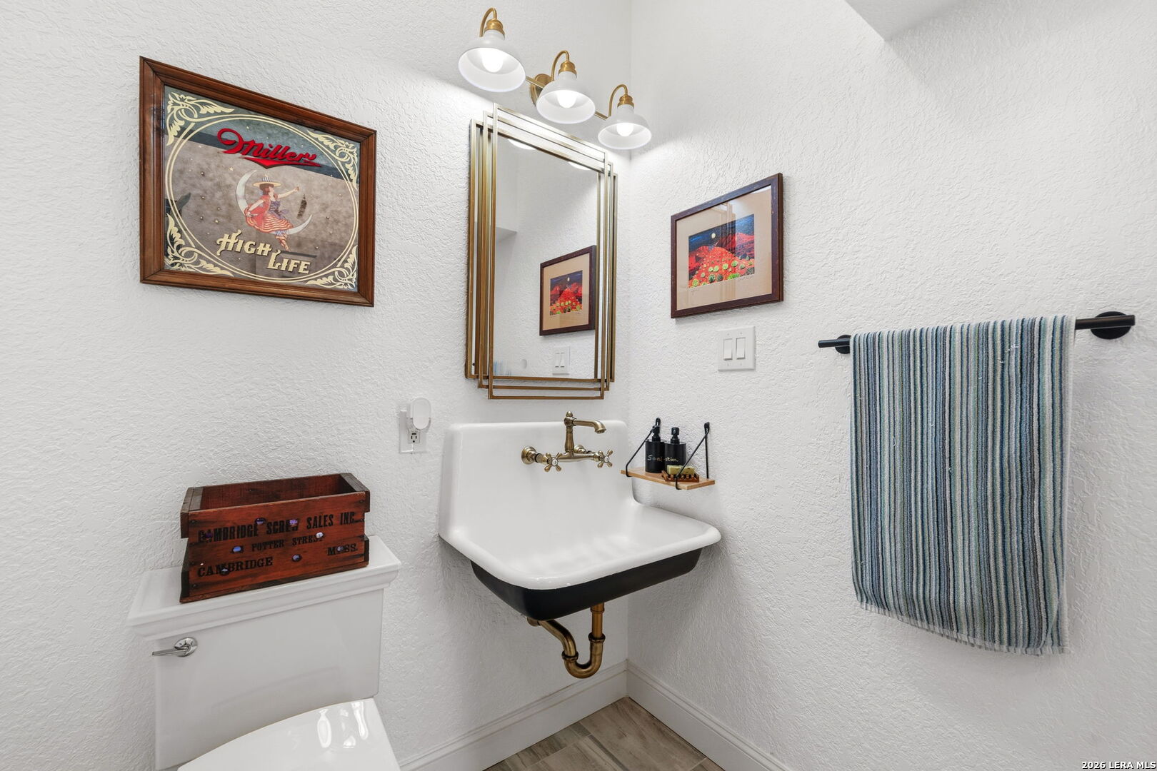 2 Charterwood