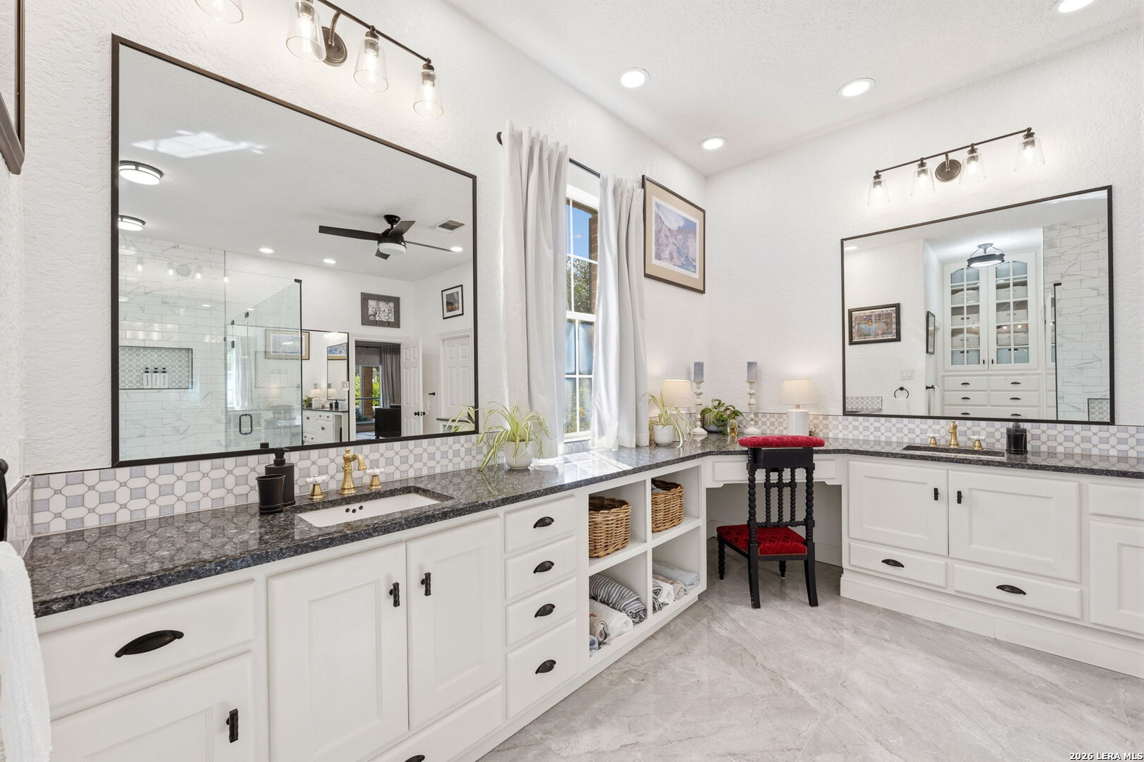2 Charterwood