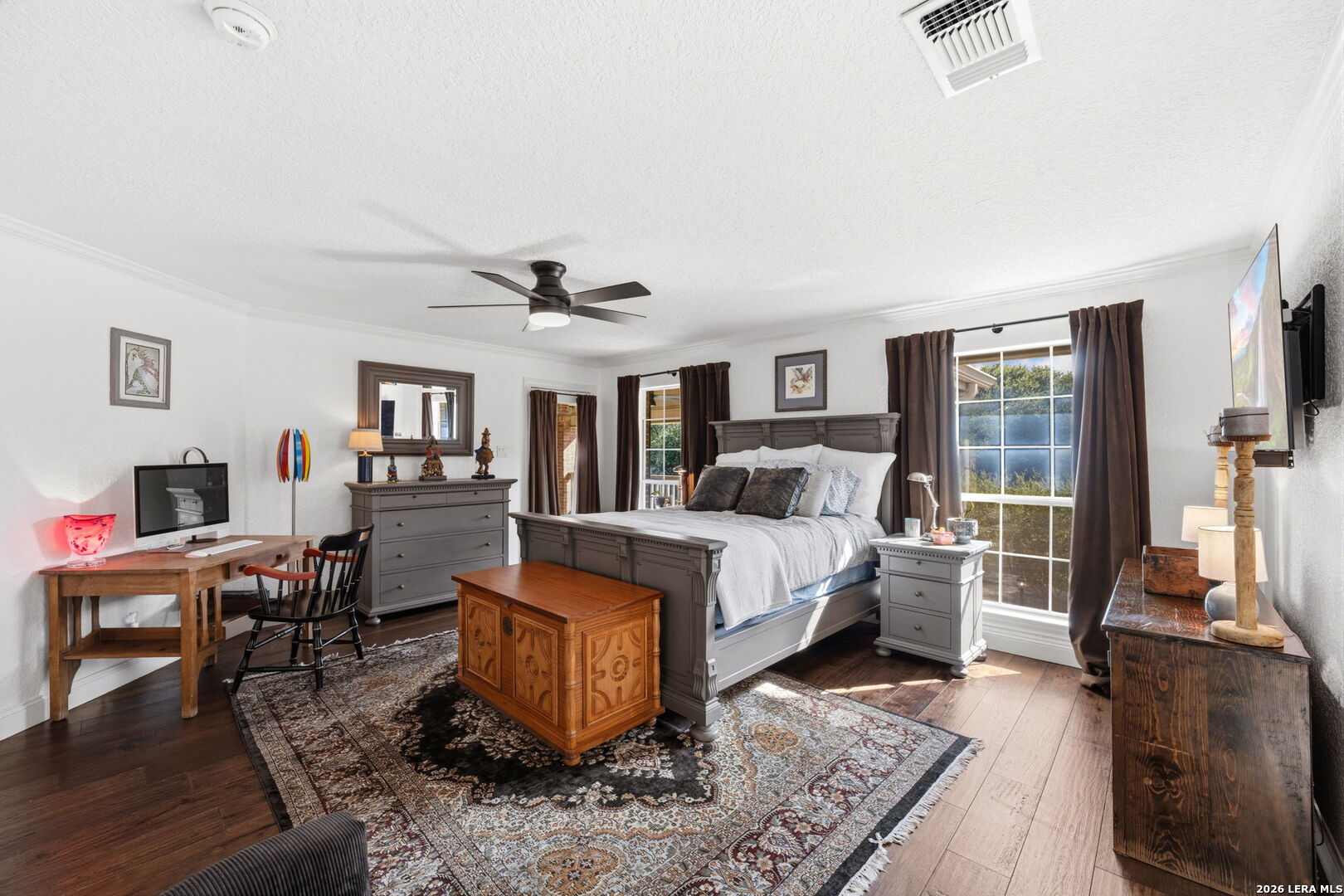 2 Charterwood