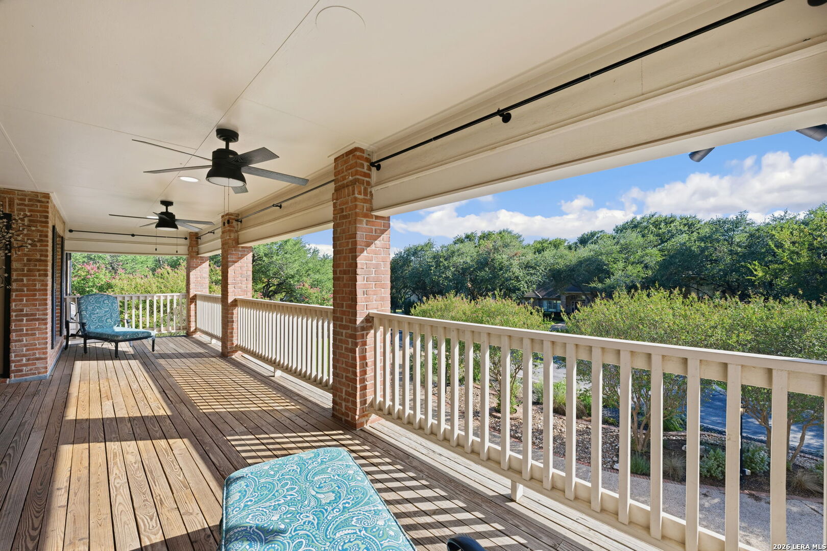 2 Charterwood