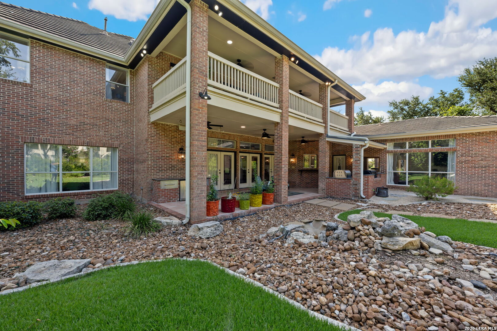 2 Charterwood