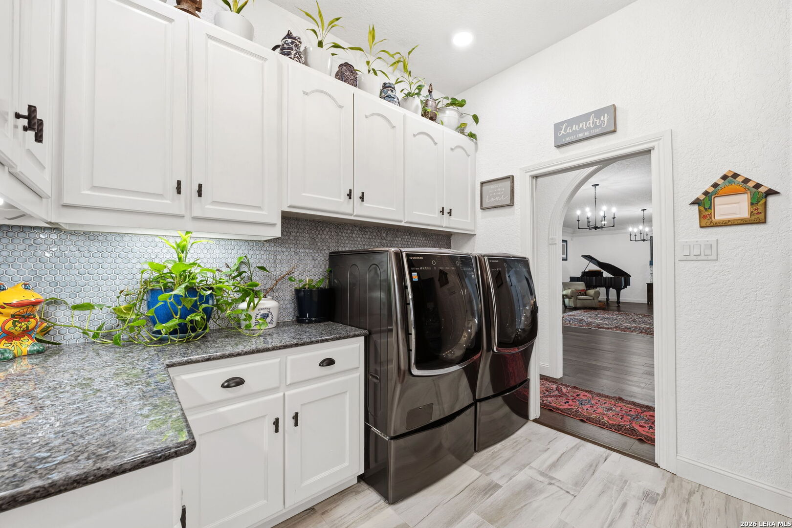 2 Charterwood