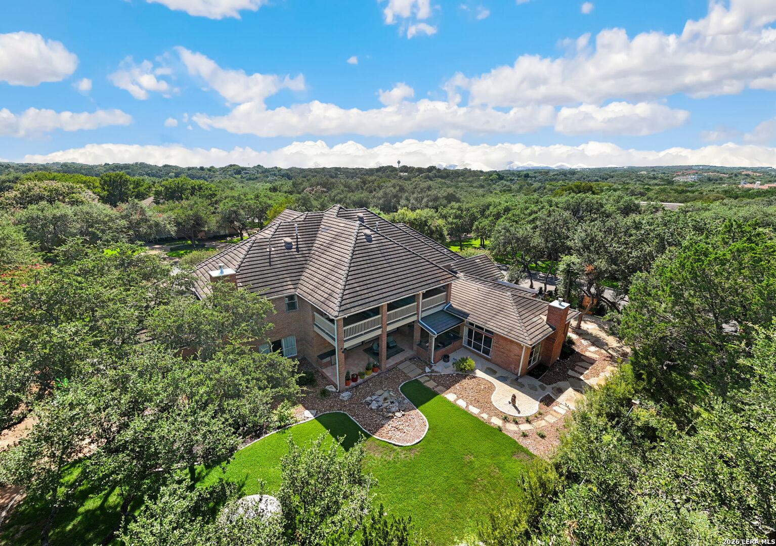 2 Charterwood