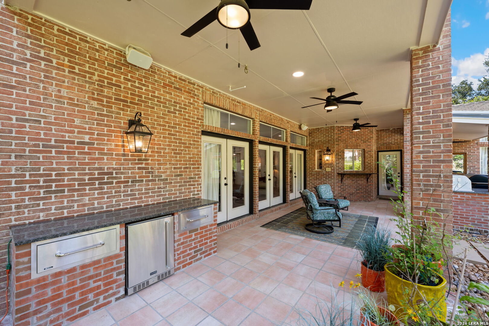 2 Charterwood