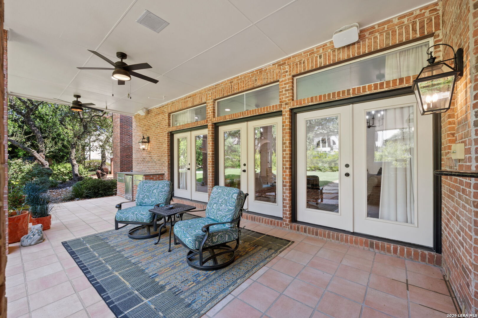2 Charterwood