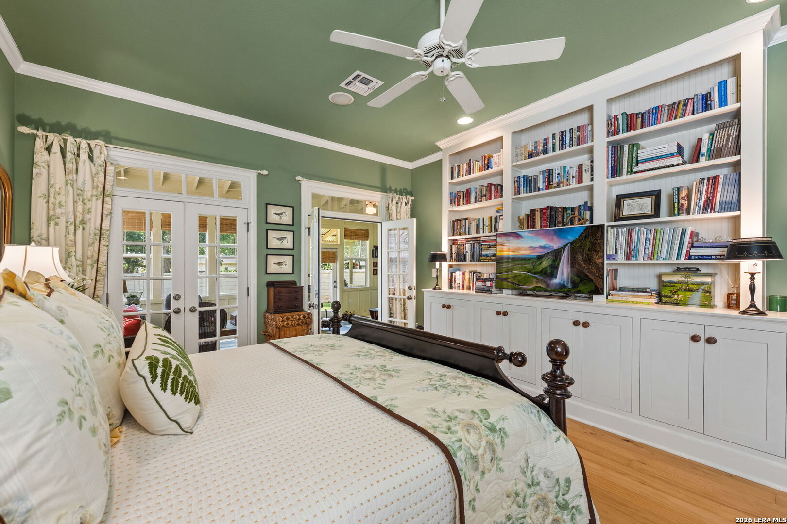 109 Village Cir