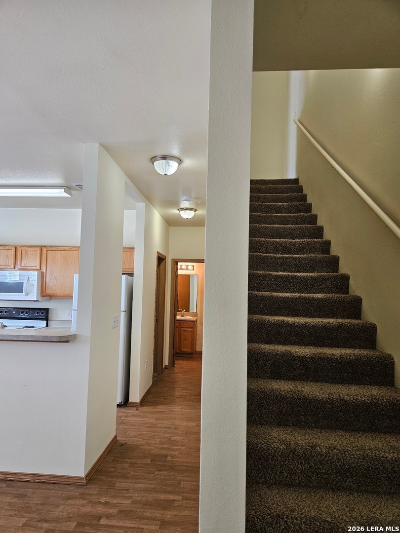 1000 Diamond Dr - Units 1301-1304