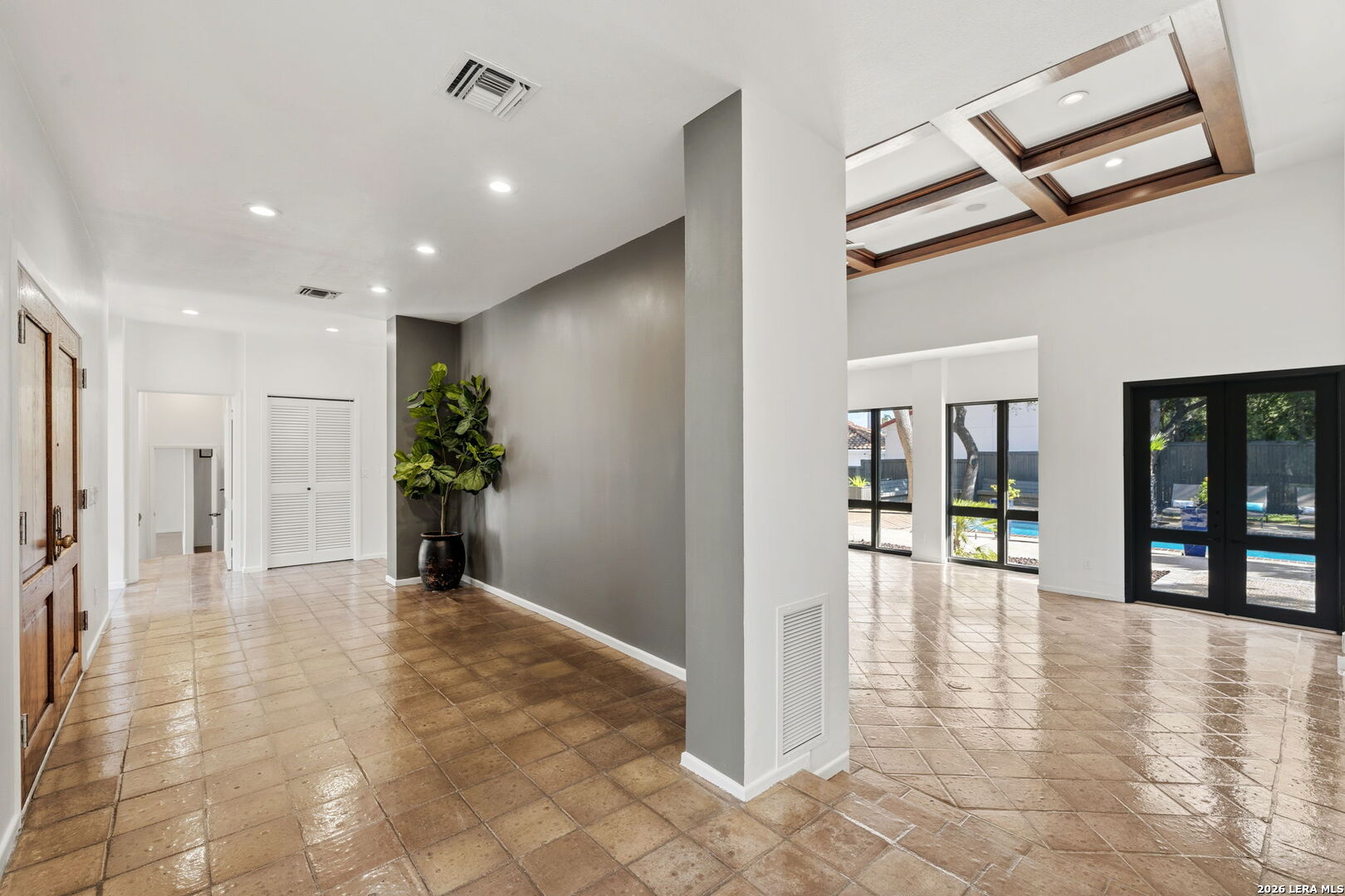 6 SLEEPY COVE ST
