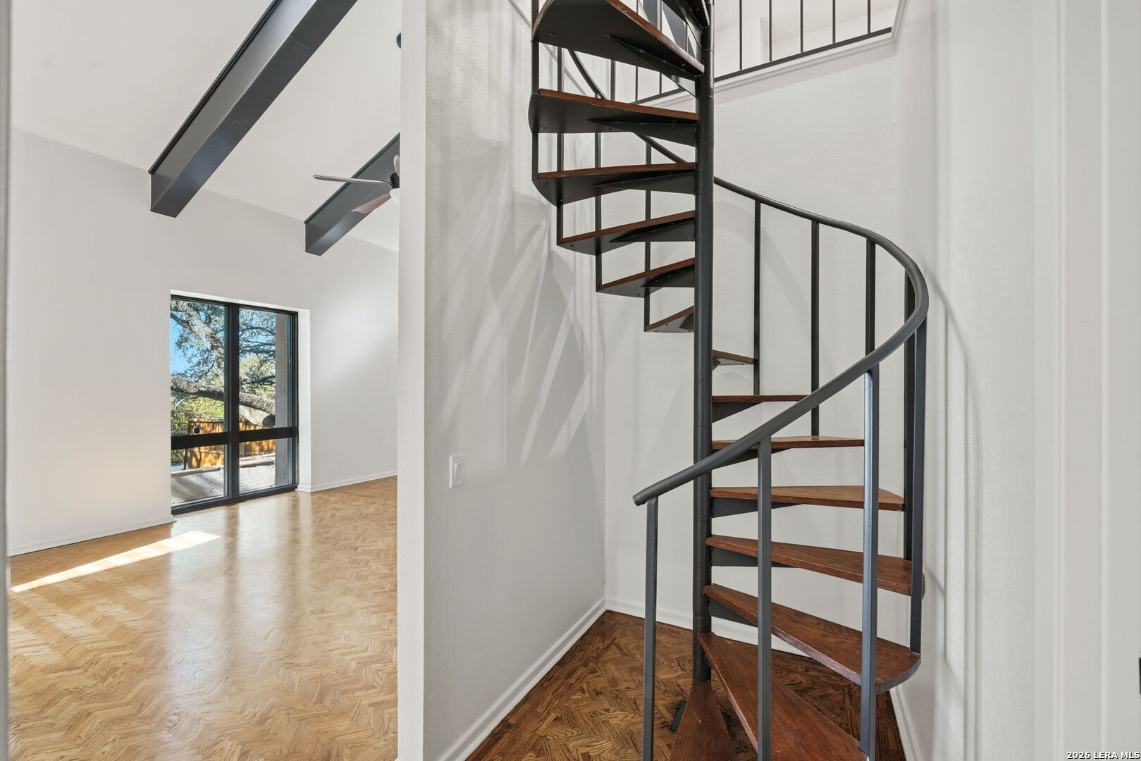 6 SLEEPY COVE ST