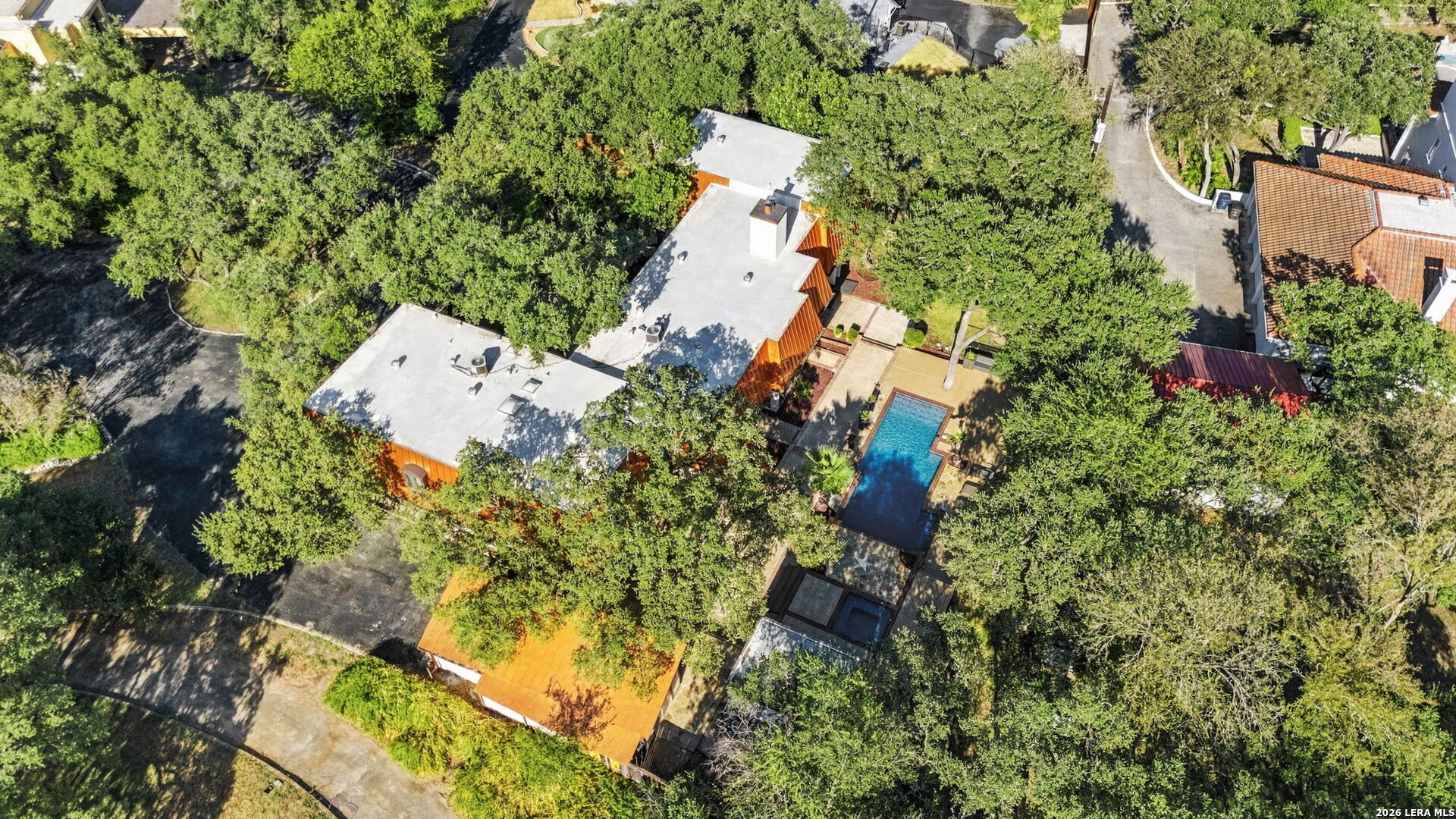 6 SLEEPY COVE ST